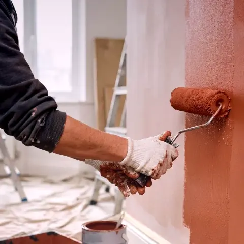 Erdbeere Falk – Detailarbeit an Fensterrahmen